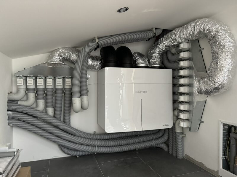 https://www.komfort-klima.cz/wp-content/uploads/2026/06/IMG_3437.jpeg